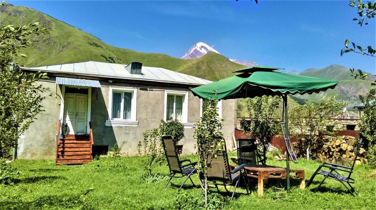 Kazbegi Green Yard Hotel Kültér fotó