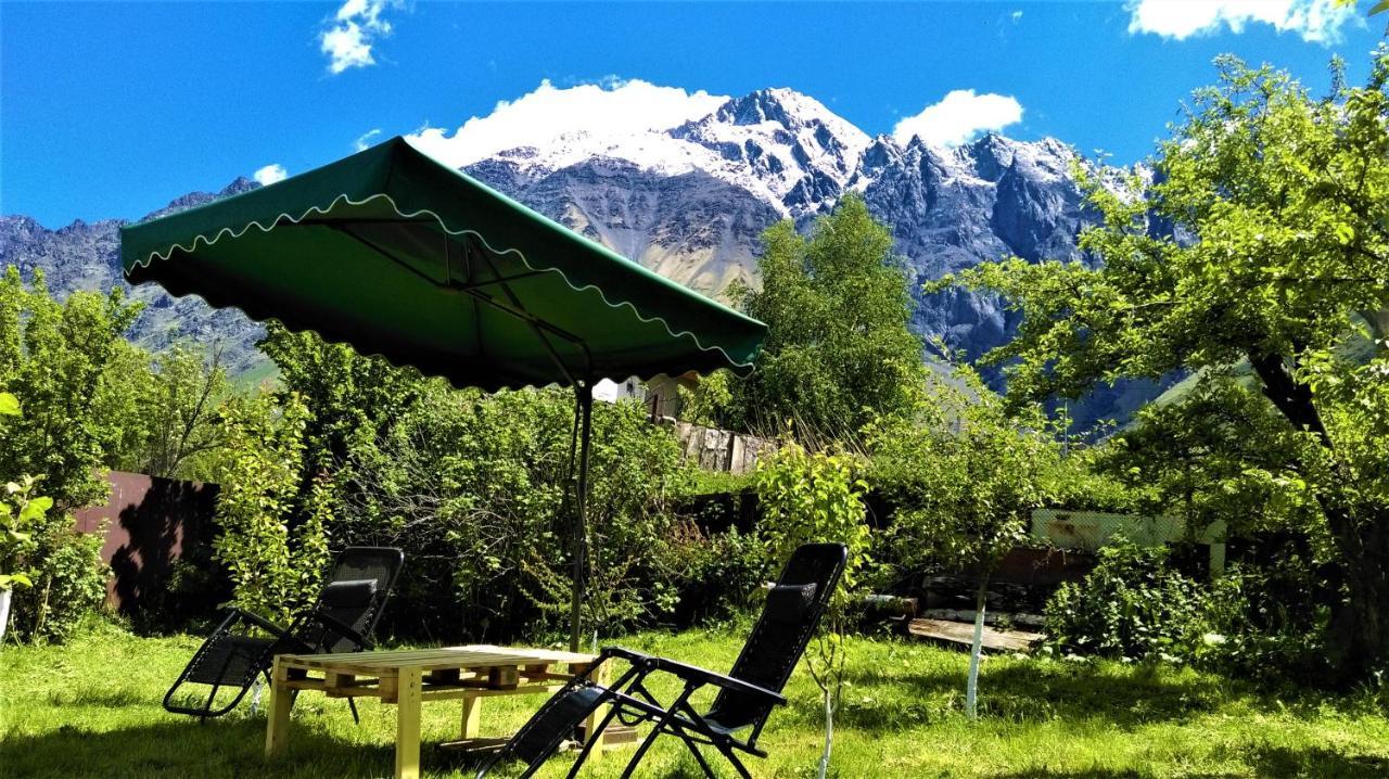 Kazbegi Green Yard Hotel Kültér fotó